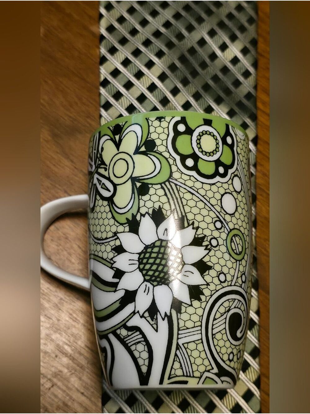 4/$25 Deal! Beautiful Maxwell & Williams Porcelain Floral Mug